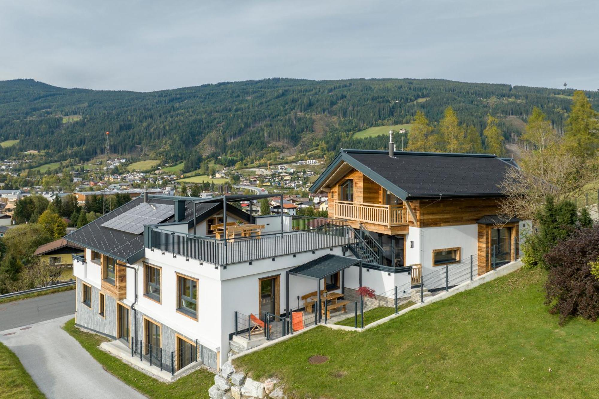 Holzlodge Deluxe Radstadt Exteriör bild